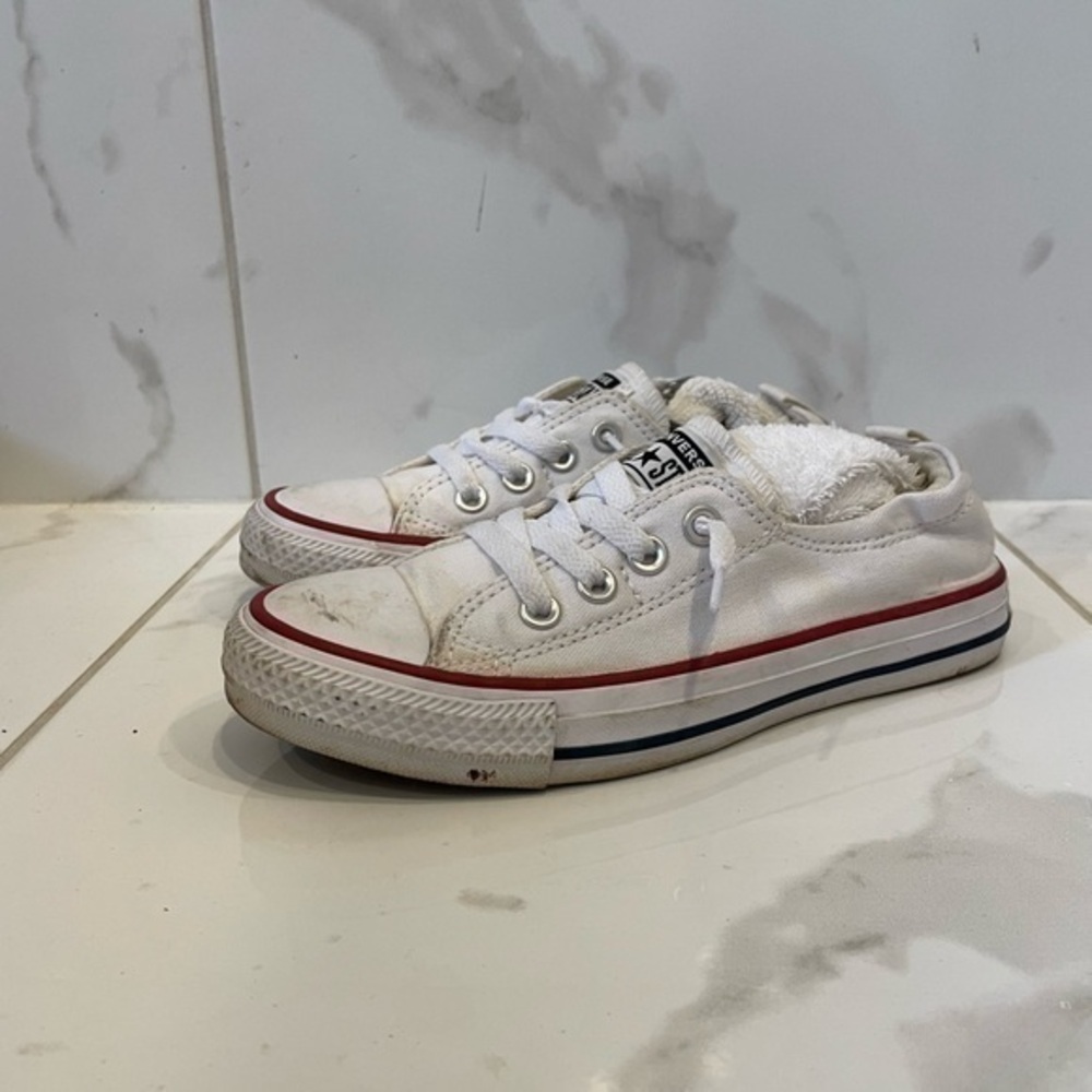 All Star Converse | Chuck Taylor Shoreline Classic Slip On White Sneakers - Picture 7 of 17